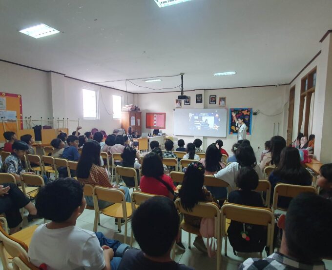 KKR SD - Bentuk Pengenalan Yesus Kristus Sebagai Juru Selamat