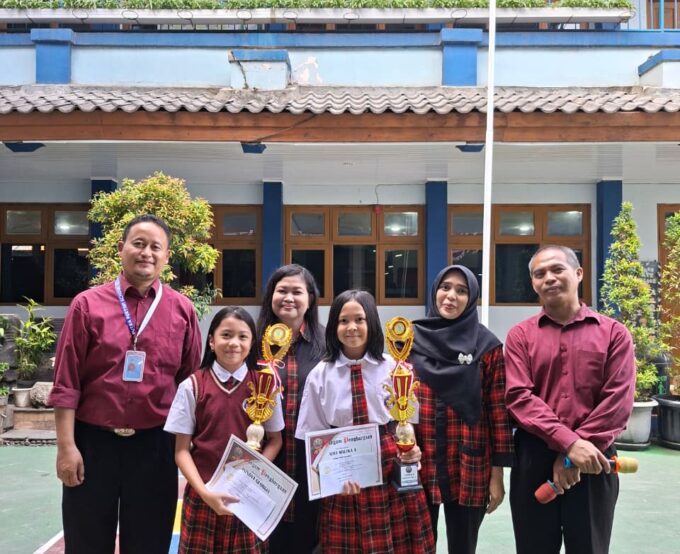 Double Victory! Duo Srikandi SD Putra Pertiwi Borong Juara 1 & 2 Spelling Bee di Bhakti Prima Festival 2026